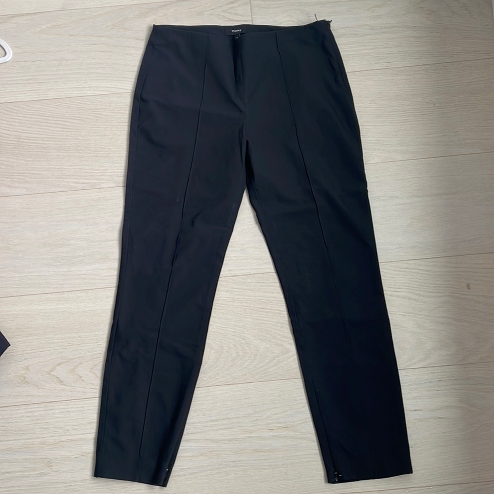 Theory Alettah Approach Size 4 Black Pants